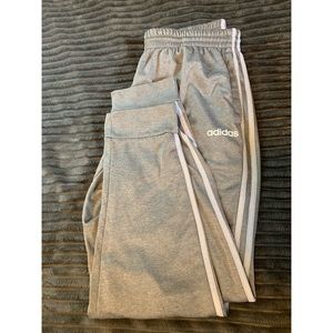 Men’s Adidas joggers | size XL
